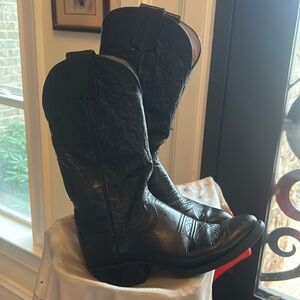 Olathe Sz 5 1/2 (women’s 7) Vintage Black Leather Boots EUC Handmade in KS USA